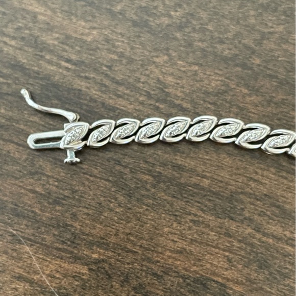 925 Sterling Silver Diamond Tennis Bracelet - Picture 10 of 11